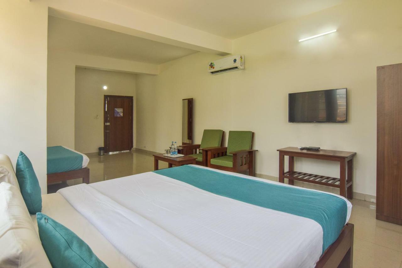 Capital O 14144 Hotel Moriz Madikeri Luaran gambar